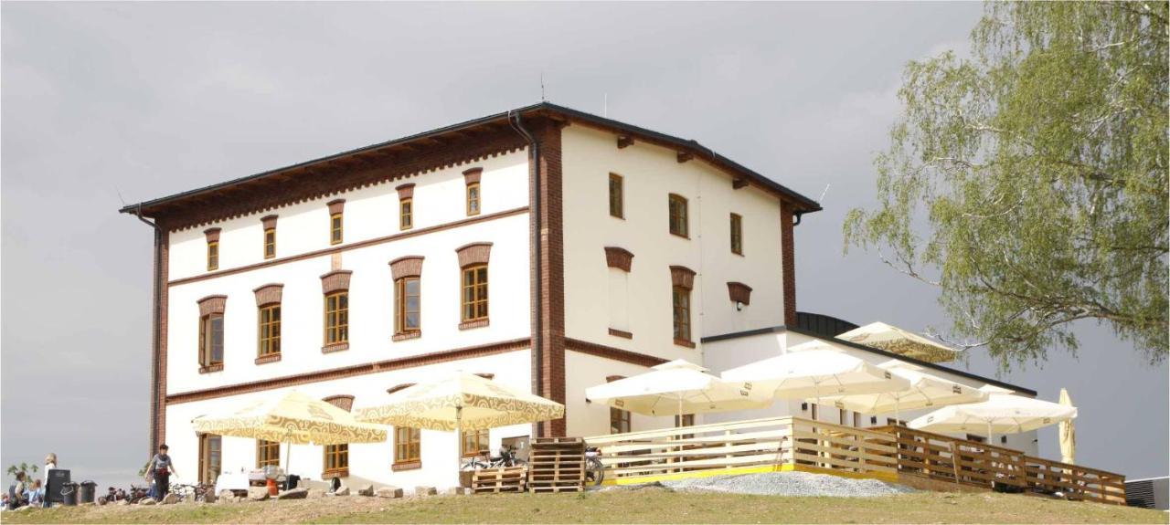 Wellness Hotel - Viktorka, Herecky Dum Česká Skalice Esterno foto